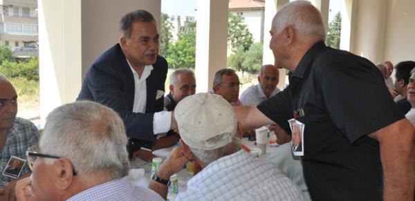 Dr. Koço Elbistan'ın vefatı dolayısıyla İskenderun Cemevi'nde düzenlenen taziye .jpg