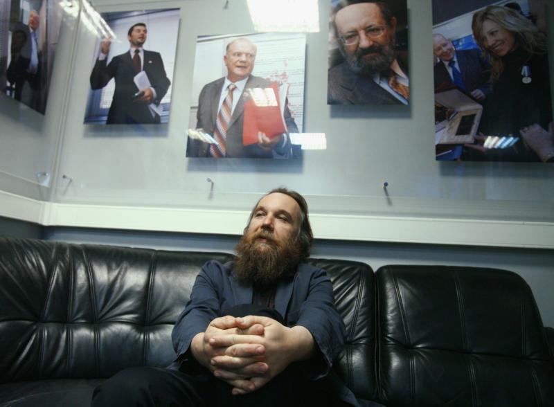 Rus ulusal kimlik ve Avrasya fikri teorisyeni Alexander Dugin (AP).jpg