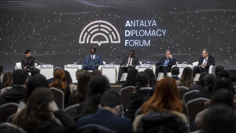 Antalya Diplomasi Forumu'nda 'ırkçılık ve ayrımcılıkla mücadele' tartışıldı.jpg