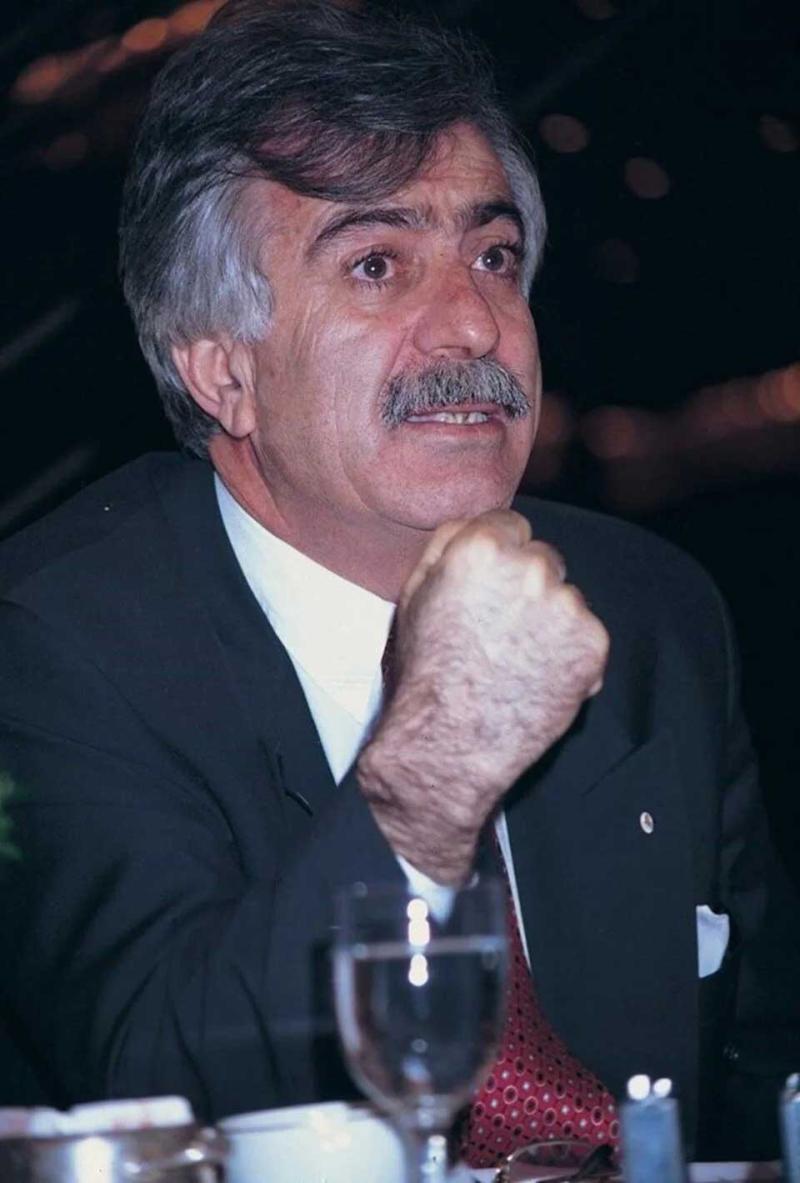 Azimet K&ouml;yl&uuml;oğlu.jpg