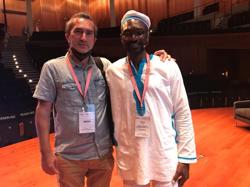 Uluslararası Afrika Konferansı Direktörü Divine Fuh ve Ahmet Sait Akçay.jpg