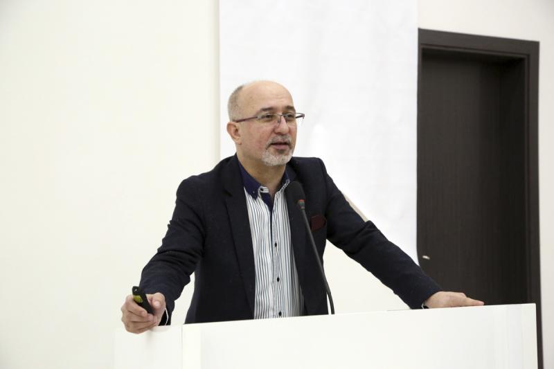 Şenol Babuşçu.jpeg