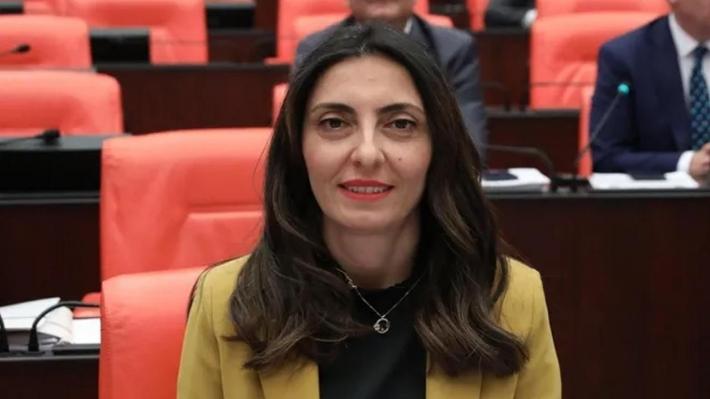 Nurhayat Altaca Kayışoğlu