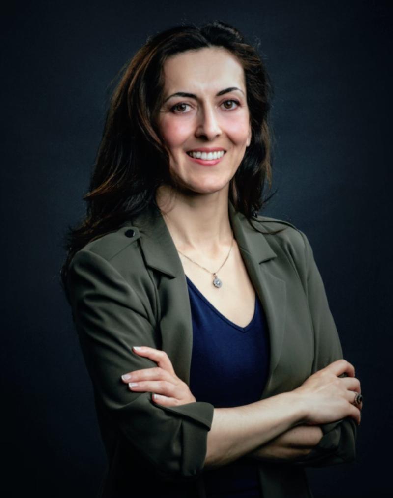 Dr. Elif Albuz (3).jpg