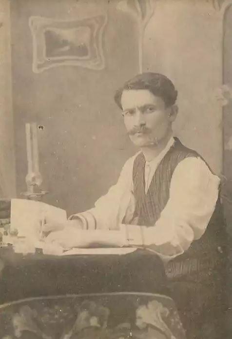 Hasan Tahsin.JPG
