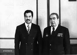 Irak Başkanı Saddam Hüseyin ile SBKP Genel Sekreteri Leonid Brejnev, Moskova 1977_.jpg