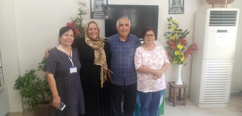 78'li kadınlarla... Halise Batki, Cemile Şahin, Celalettin Can ve Atiye Okay.jpg