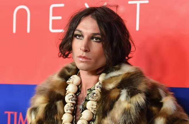 Ezra Miller 2019'da New York'ta düzenlenen Time 100 Next galasında (AFP)