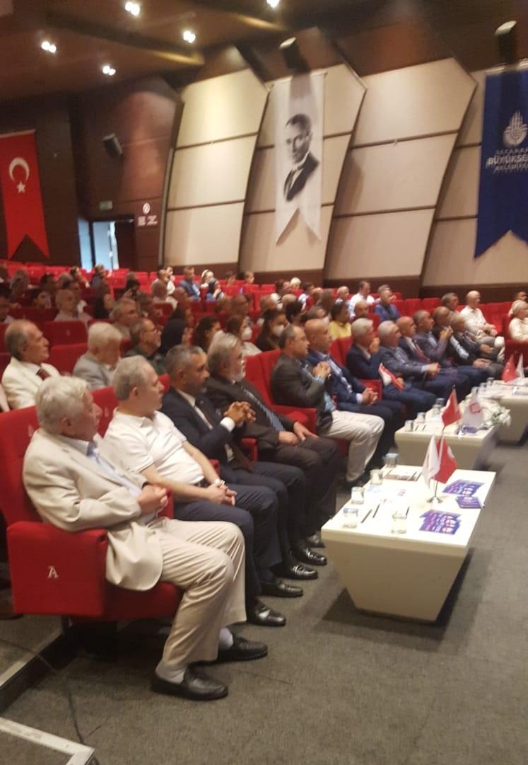 Fatih Kavaloğlu, Demokratlar Konfederasyonu'nun bir etkinliğinde1.jpg