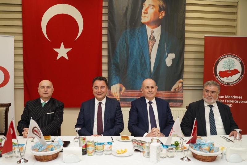 DEVA Partisi Başkanı Ali Babacan, Adnan Menderes Federasyonu ve Demokratlar Konfedarasyonu yetkilileriyle. Kaynak-DEVA Partisi .jpg