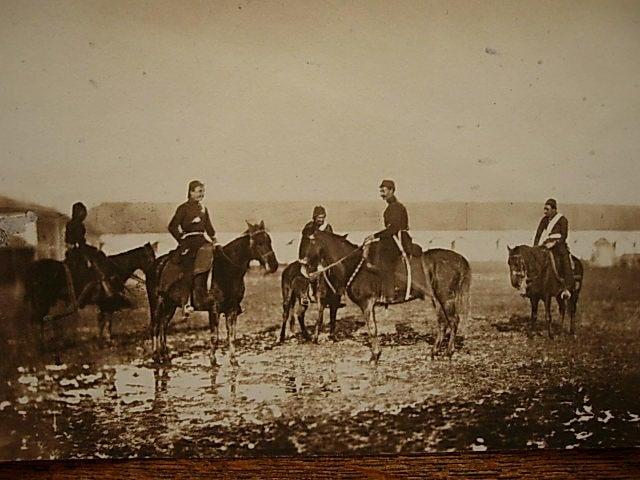 Kırım Savaşı, Türk topçu subayları (1855).jpg
