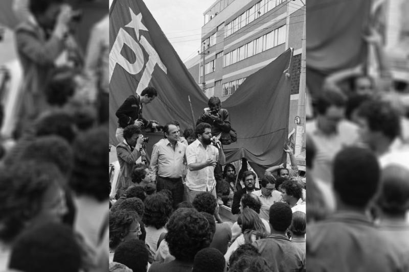 Lula da Silva, 11 Aralık 1982'de São Paulo'da bir PT kampanya etkinliği sırasında BETTMANN ARŞİVİ.jpg