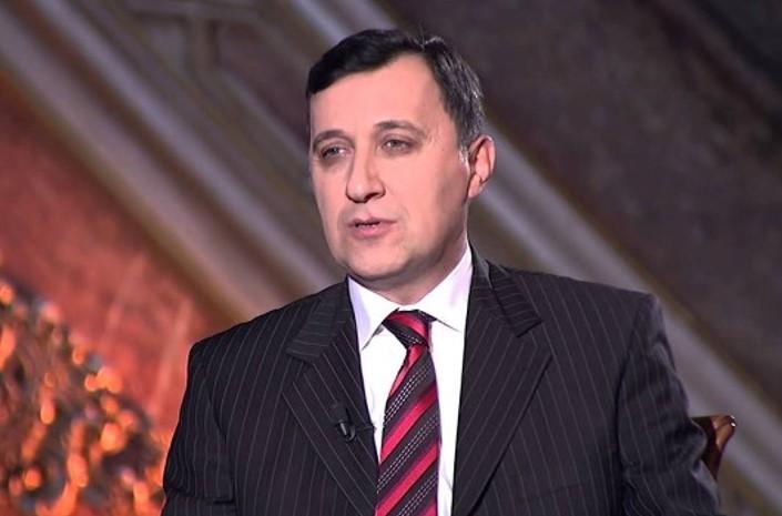 Kamil Yaşaroğlu