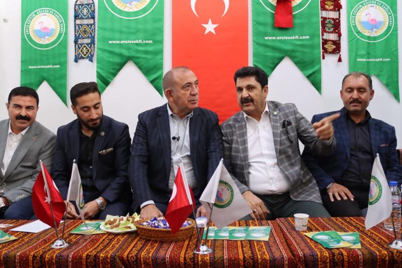 CHP'li Gürsel Tekin: Seçimin kaderini "yerli" Kürtler belirleyecek