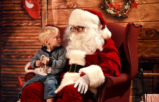 Noel Baba efsanesi, Psikopos Nikola'yı konu alan Hollandalı Sinterklaas hikayesine-efsanesine dayanıyor. Kaynak-euronews .jpg