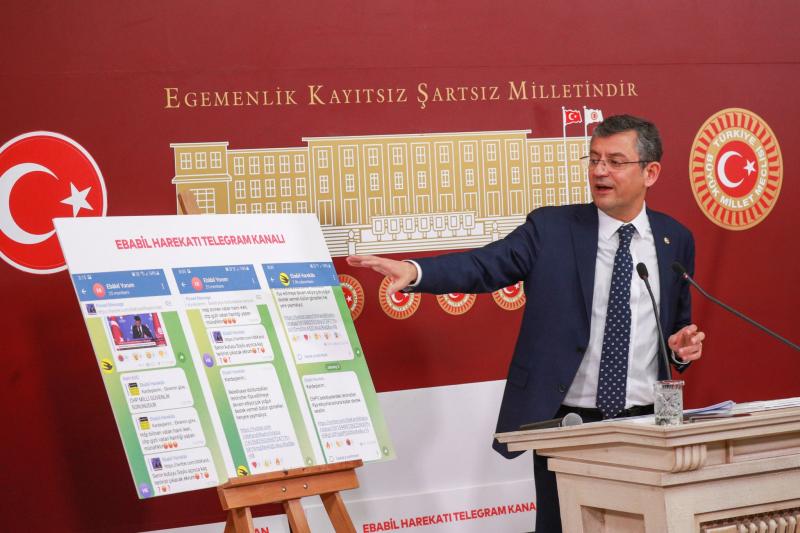 Özgür Özel