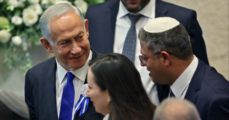 Aşırı sağcı ve fanatik dincilerle koalisyon hükümeti kuran Netanyahu, ırkçı Ben Gvir'i bakan yaptı.jpg