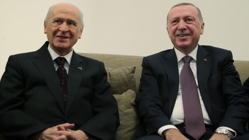 BAHÇELI ERDO.jpg