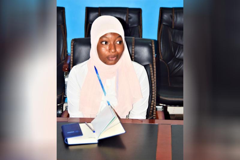 Burkina Fasolu eczacı Aida Zougmore.jpg Burkina Fasolu eczacı Aida Zougmore.jpg