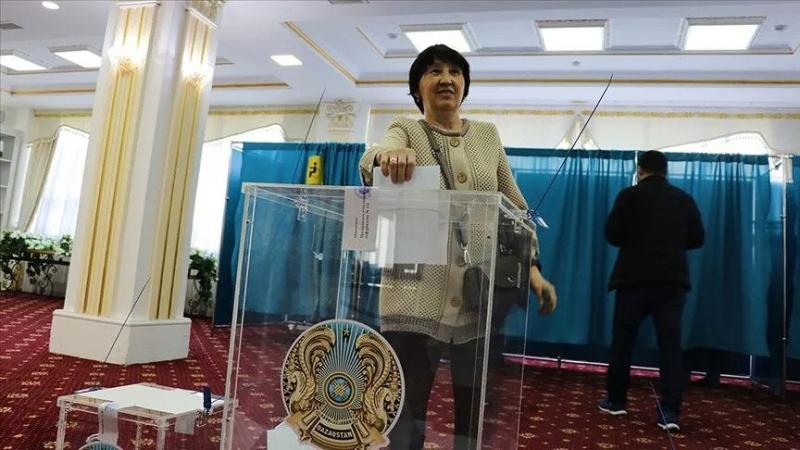 Kazakistan Anayasa Referandumu
