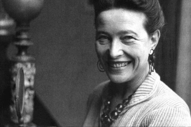 Simone de Beauvoir, 20. yüzyıl kadınların öncü düşünür ve esin kaynağı.jpg