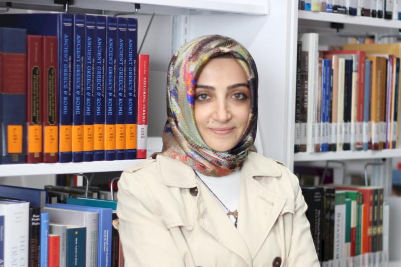 Dr. Ayşe Güç'ün feminizm ve diğer İslami meseleler konusunda çok sayıda kitabı bulunuyor_.jpg