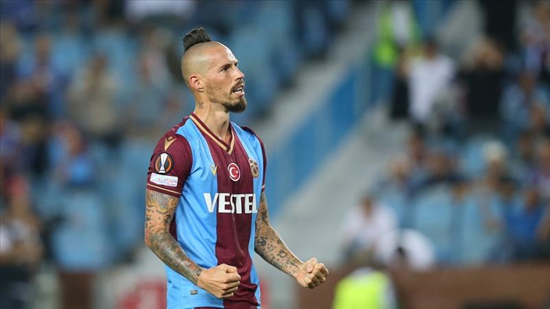 Hamsik-AA.jpg