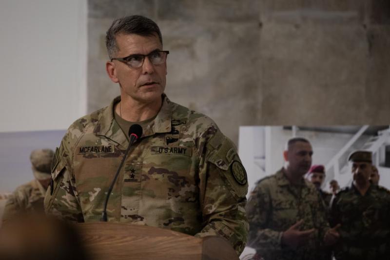 Amerikalı Tümgeneral McFarlane, Irak ve Suriye mıntıkalarındaki IŞİD'in durumunu değerlendirdi.jpg