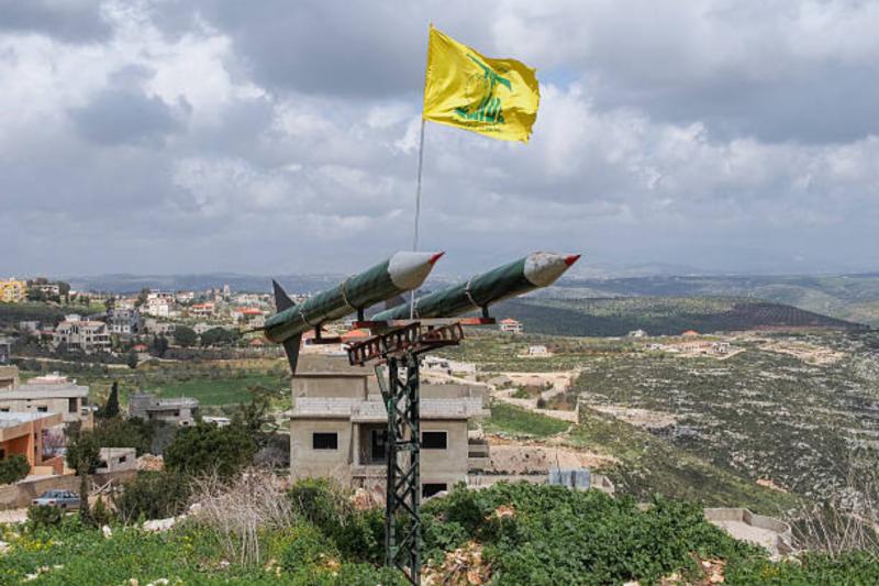 Hizbullah'ın roketleri sınırda İsrail'e yönelik olarak hazırlanmış. Görsel-Stock Photos.jpg
