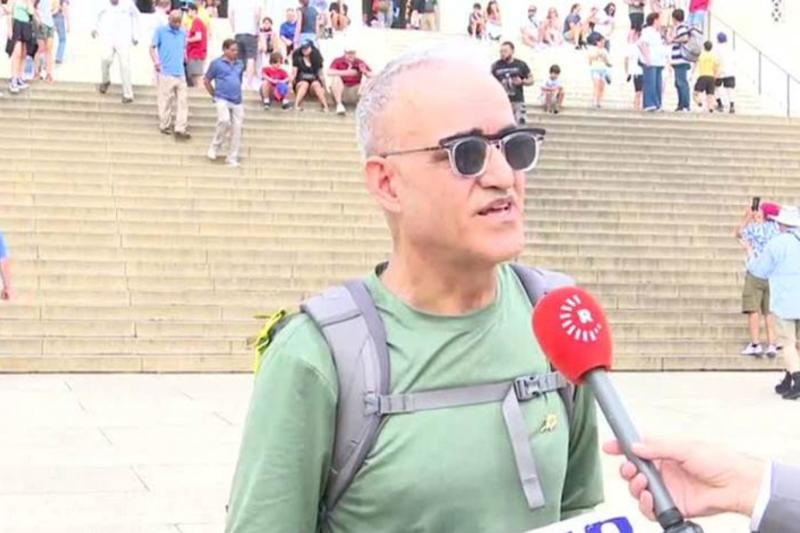 Kürt aktivist Kani Xulam, Beyaz Saray önünden New York'a yürüyüş başlattı_.jpg Kürt aktivist Kani Xulam, Beyaz Saray önünden New York'a yürüyüş başlattı_.jpg