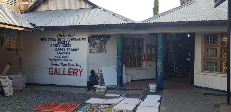 Tingatinga Sanati Kooperatifi.jpg