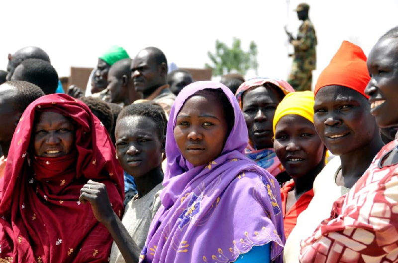 Amerikan sivil toplum kuruluşları, Ömer el-Beşir hükümetinin Darfur'daki çatışmalarda soykırım uygulamasını kınadı.png