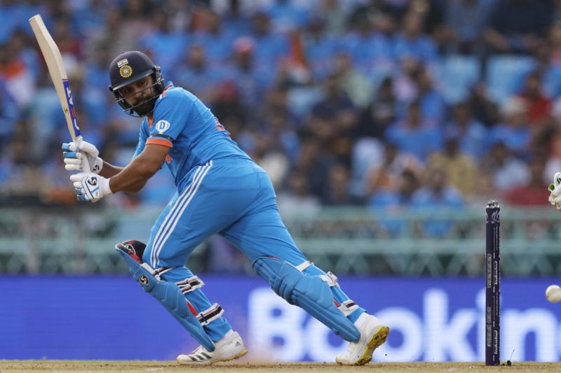 Kriket Dünya Kupası finalinde Rohit Sharma Reuters.jpg