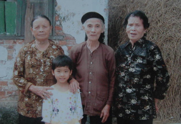 Fas'ta Vietnamlı bir aile.png