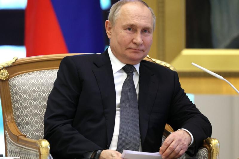 The Economist dergisi, Ukrayna Savaşı sürecinde Putin'in güçlendiğini yazıyor Fotoğraf-Kremlin arşiv.jpg