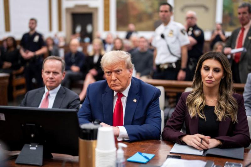 Donald Trump hakkında duruşmaları 2024'te yapılacak 5 ayrı dava açıldı (Reuters).jpg Donald Trump hakkında duruşmaları 2024'te yapılacak 5 ayrı dava açıldı (Reuters).jpg