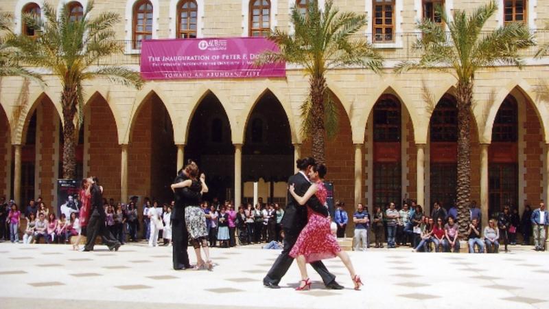 Üniversite meydanında Tango Festivali, 2009.jpg