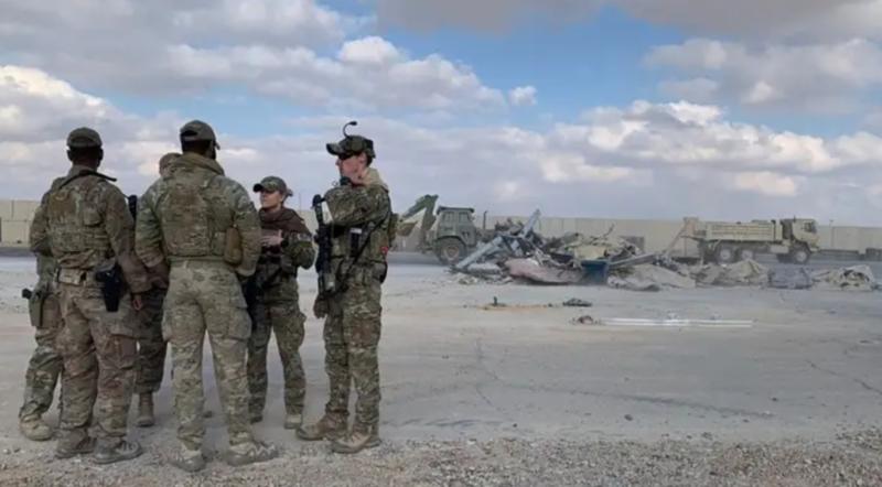 Deyrizor'da Amerikan askerleri.jpg