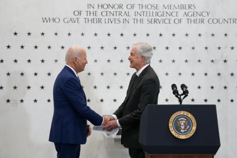 ABD Başkanı Joe Biden, CIA Şefi William Burns'ün başarılarını övmüştü, Temmuz 2023 Fotoğraf Reuters.jpg