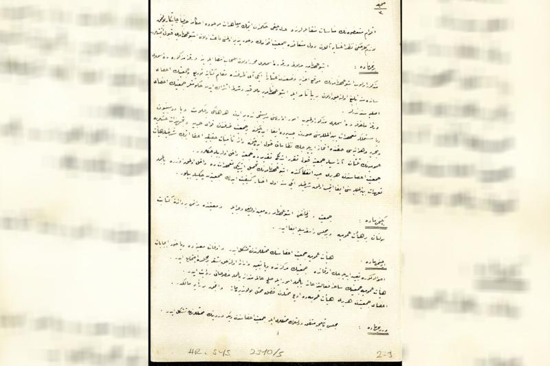 Osmanlı Arşivi’nde bulunan 14.12.1920 tarihli Sevr Antlaşması tercümesinden bir bölüm. (BOA, HR.SYS_.2310-5)[_caption].jpg