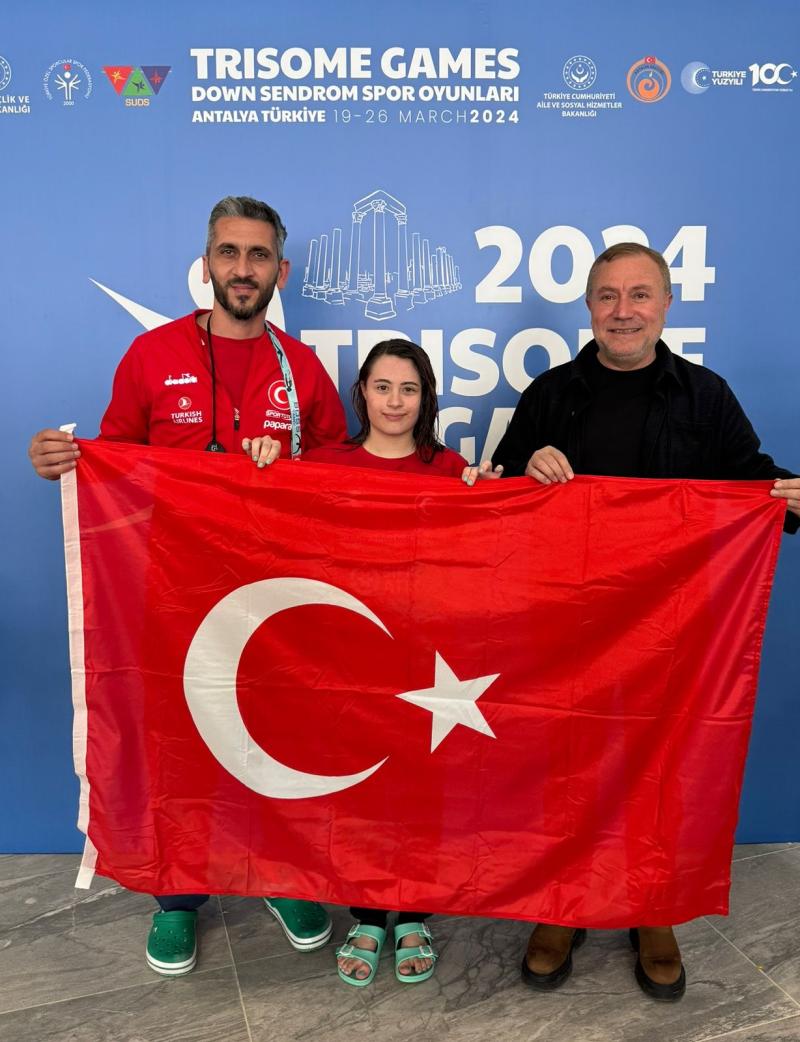 AA-20240322-34068052-34068051-OZEL_MILLI_YUZUCU_ADA_ZEHRA_TRISOME_OYUNLARINDA_DUNYA_REKORU_KIRARAK_SAMPIYON_OLDU.jpg