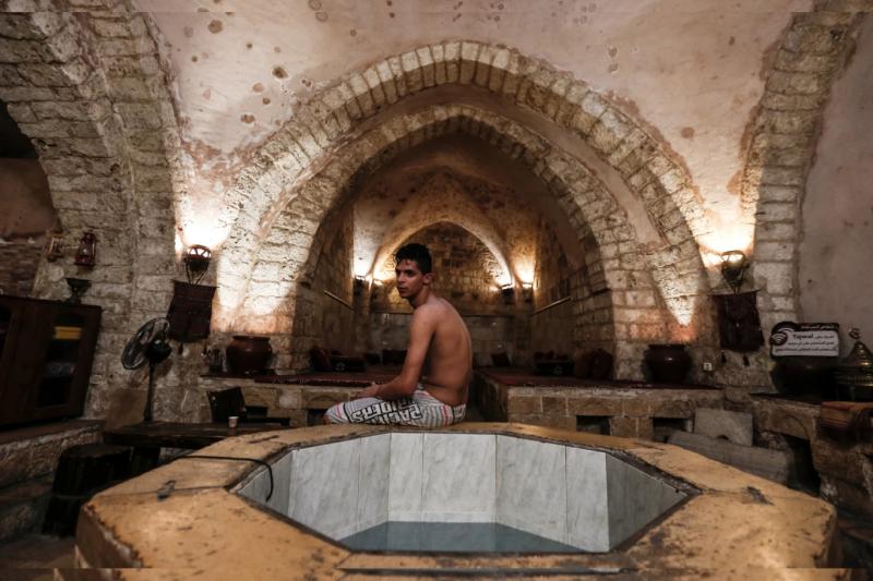 , 3 Mart 2021'de Gazze Şehri'ndeki geleneksel Türk buhar banyosu olan antik Samiriye Hamamı Mahmud Hams AFP.jpg