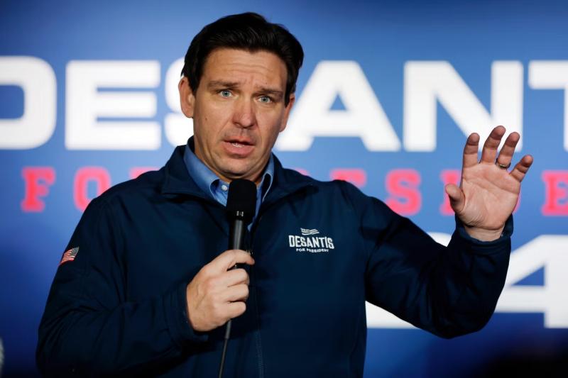 desantis.jpg