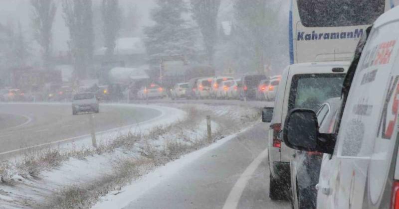 Şekil 3. Buzlu ve kar yağışlı havalarda trafik yoğunluğu
