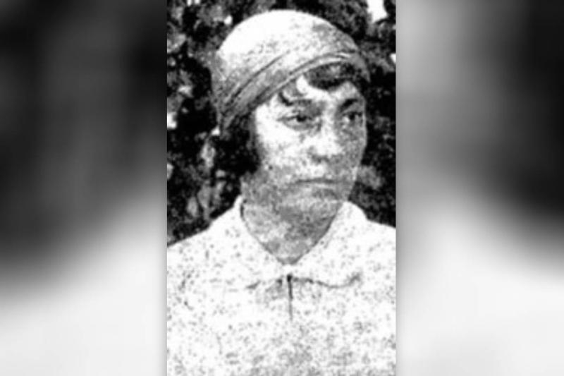 1928 yılında Madras gazetelerinde Hatice Yakup Hasan’ın Cumhuriyet Türkiye’sinin devrimlerini takip ettiğini ve kıyafet tercihini modern Türk kadını kıyafetinden yana yaptığı yazıyordu. Hatice Hanım 1930’larda kardeşlerini Güney Afrika’da ziyaret etmişti