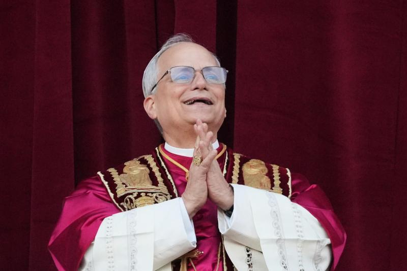 Yeni Papa seçildi (AP)
