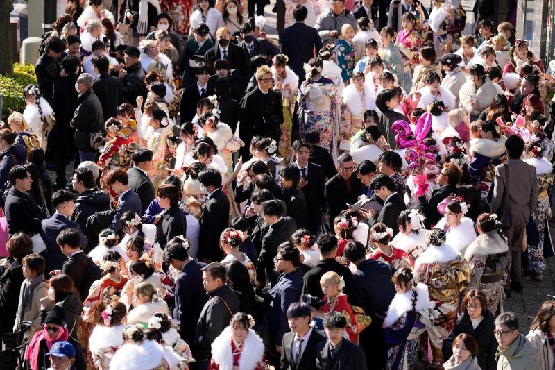 Tokyo'da reşitlik günü (AP)