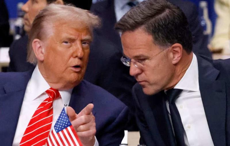 NATO Genel Sekreteri Mark Rutte, Donald Trump'ı "bir anlaşmazlığı çözen",  "baba"ya (daddy) benzetti / Fotoğraf: Ludovic Marin-Reuters