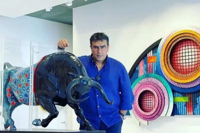 Ressam Ahmet Güneştekin