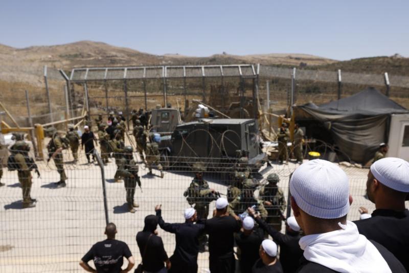 İsrail'in Suriyeli Dürzileri Suriye'den Golan Tepeleri'ne geçmelerini engellemek için aldığı önlemler, 16 Temmuz 2025 / Fotoğraf: AFP